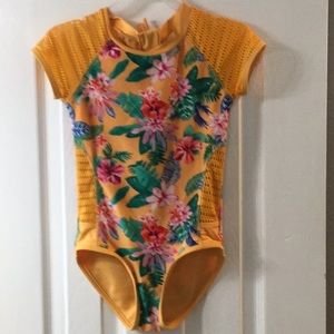 Girls swimsuit
